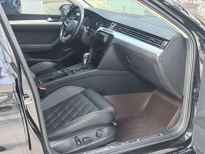 Фото 6 - Volkswagen Magotan GTE Hybrid