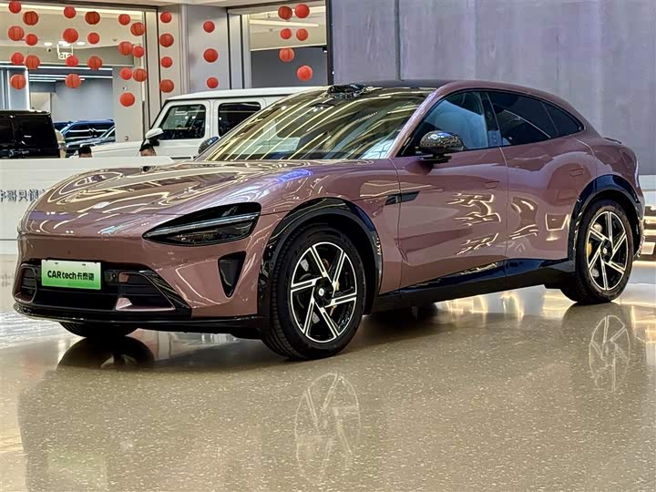 Фото 1 - Xiaomi YU7