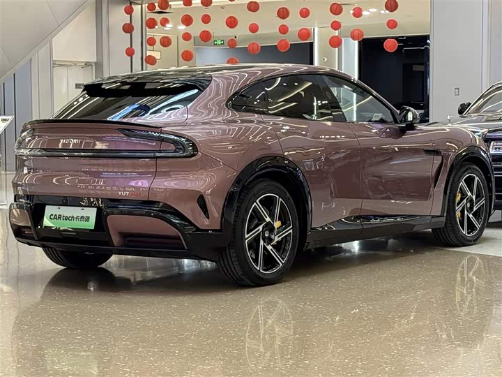 Фото 4 - Xiaomi YU7