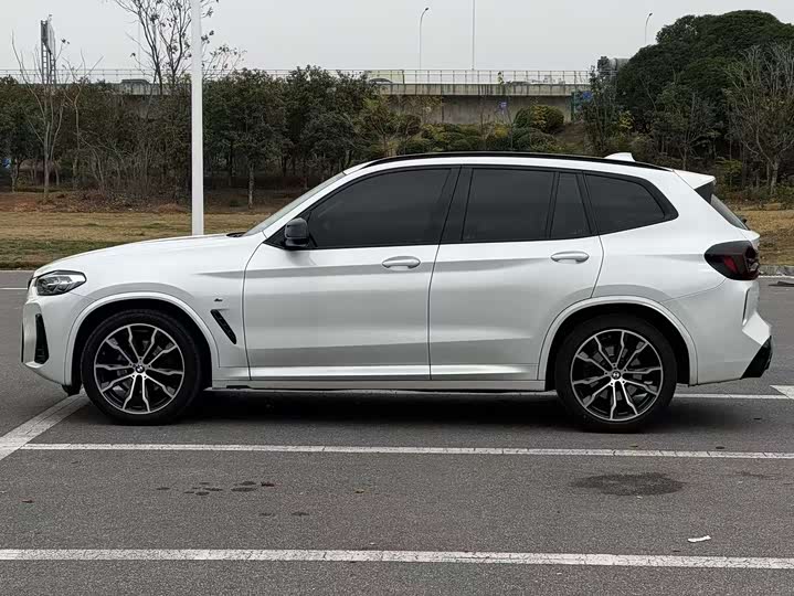 Фото 2 - BMW X3