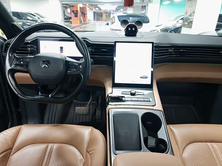 Фото 4 - Nio ES6