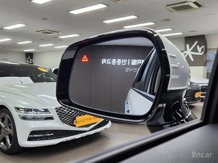 Фото 3 - Kia Carnival