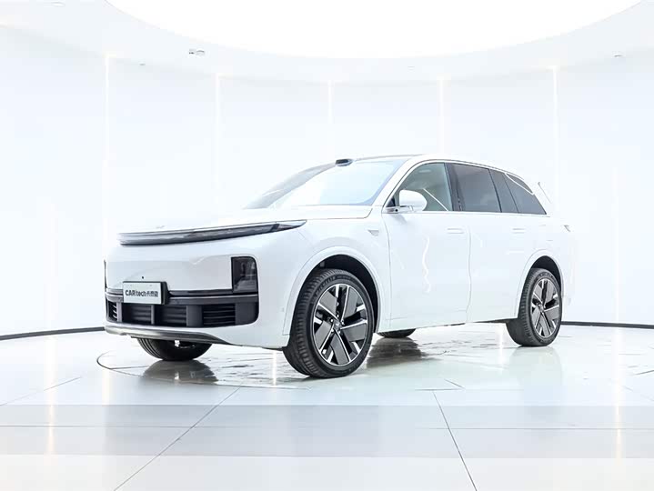 Фото 1 - LiXiang L8