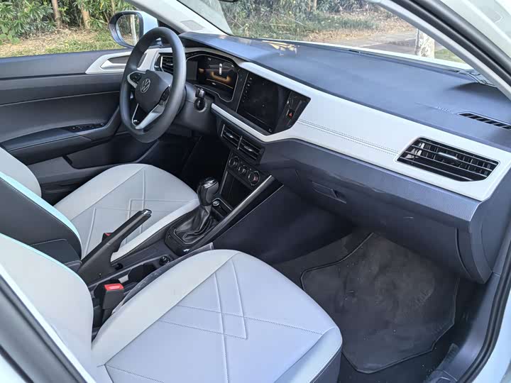 Фото 4 - Volkswagen Lavida