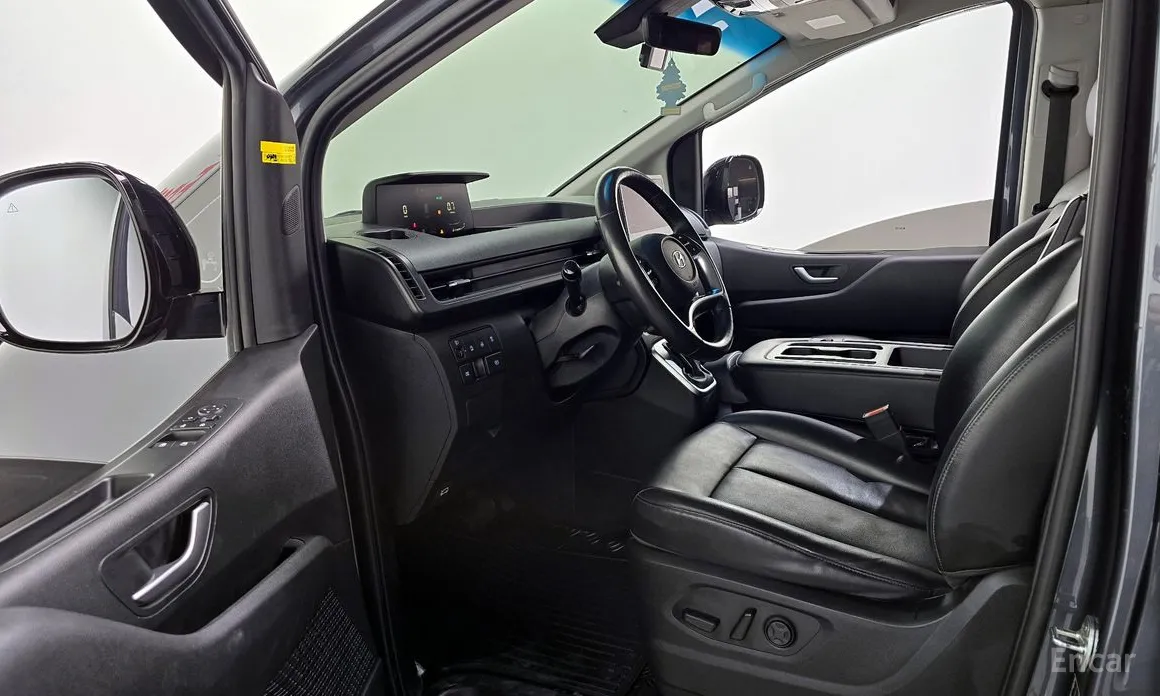 Фото 10 - Hyundai Staria