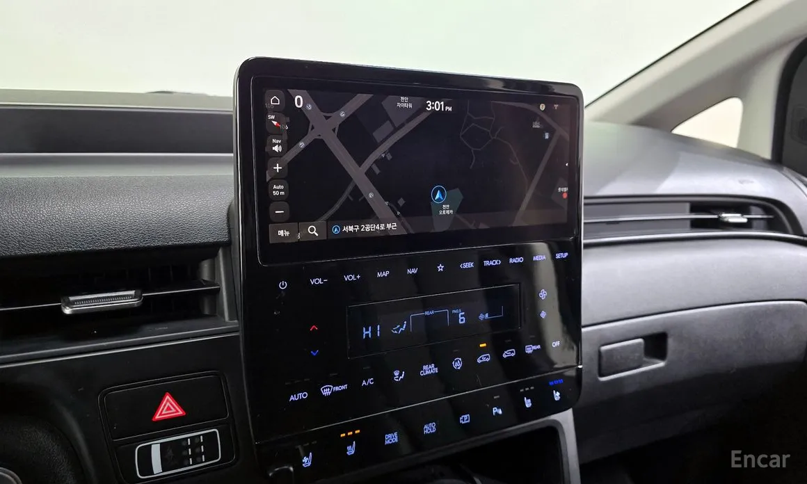 Фото 17 - Hyundai Staria