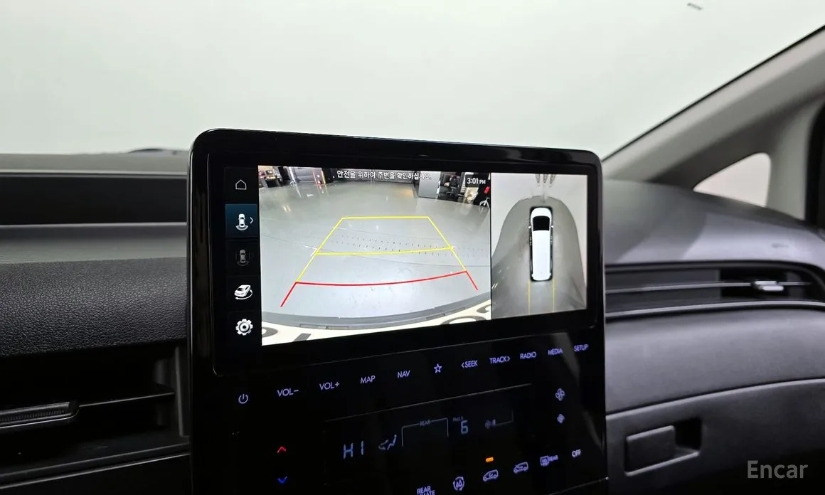 Фото 18 - Hyundai Staria