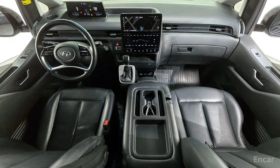 Фото 7 - Hyundai Staria