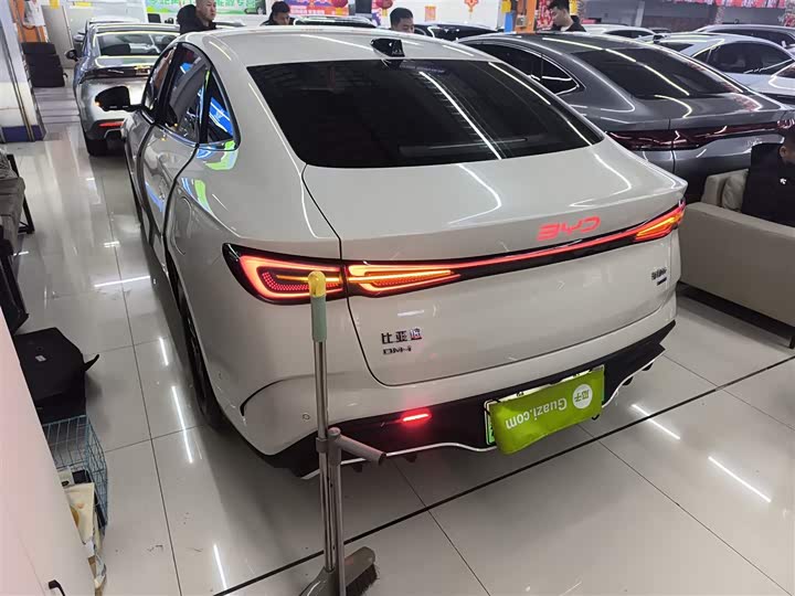 Фото 5 - BYD Seal 06 Hybrid/EV