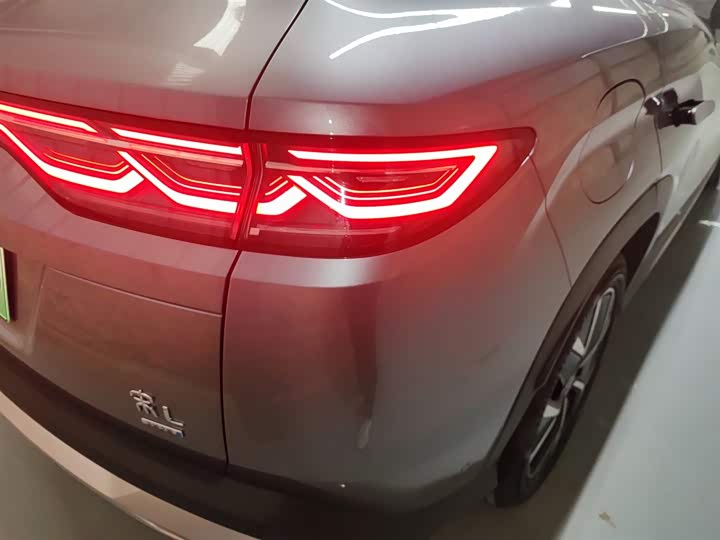 Фото 8 - BYD Song L DM-i Hybrid