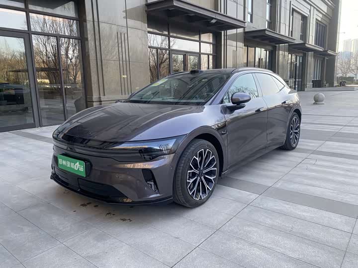 Фото 1 - Zeekr 007 GT