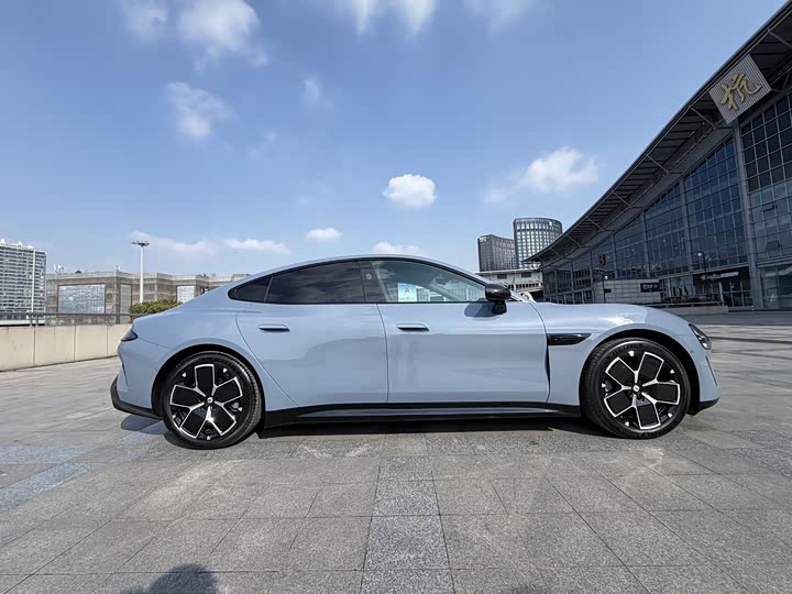 Фото 4 - Xiaomi SU7