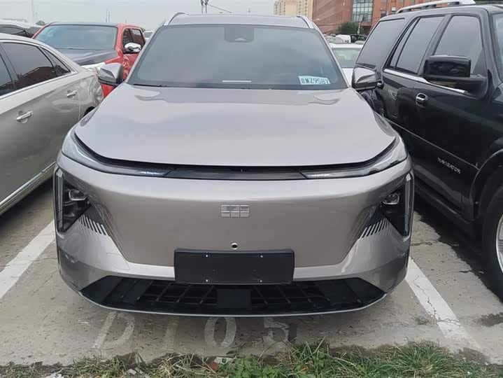 Фото 2 - Geely Galaxy L7