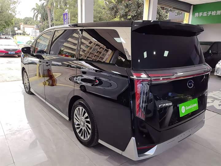 Фото 5 - GAC Trumpchi M8