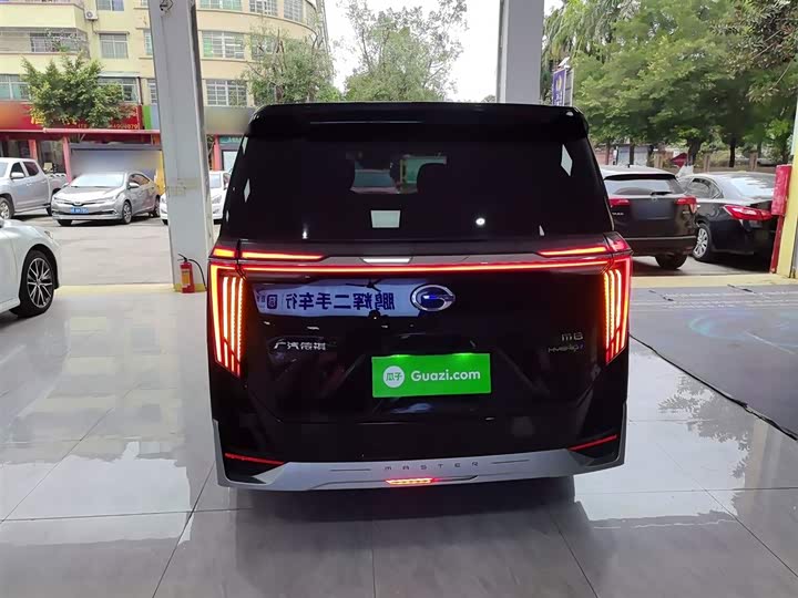 Фото 6 - GAC Trumpchi M8