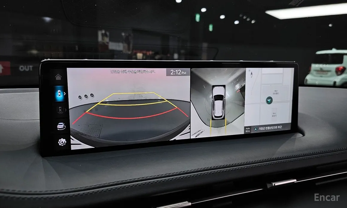 Photo 15 - Genesis GV70