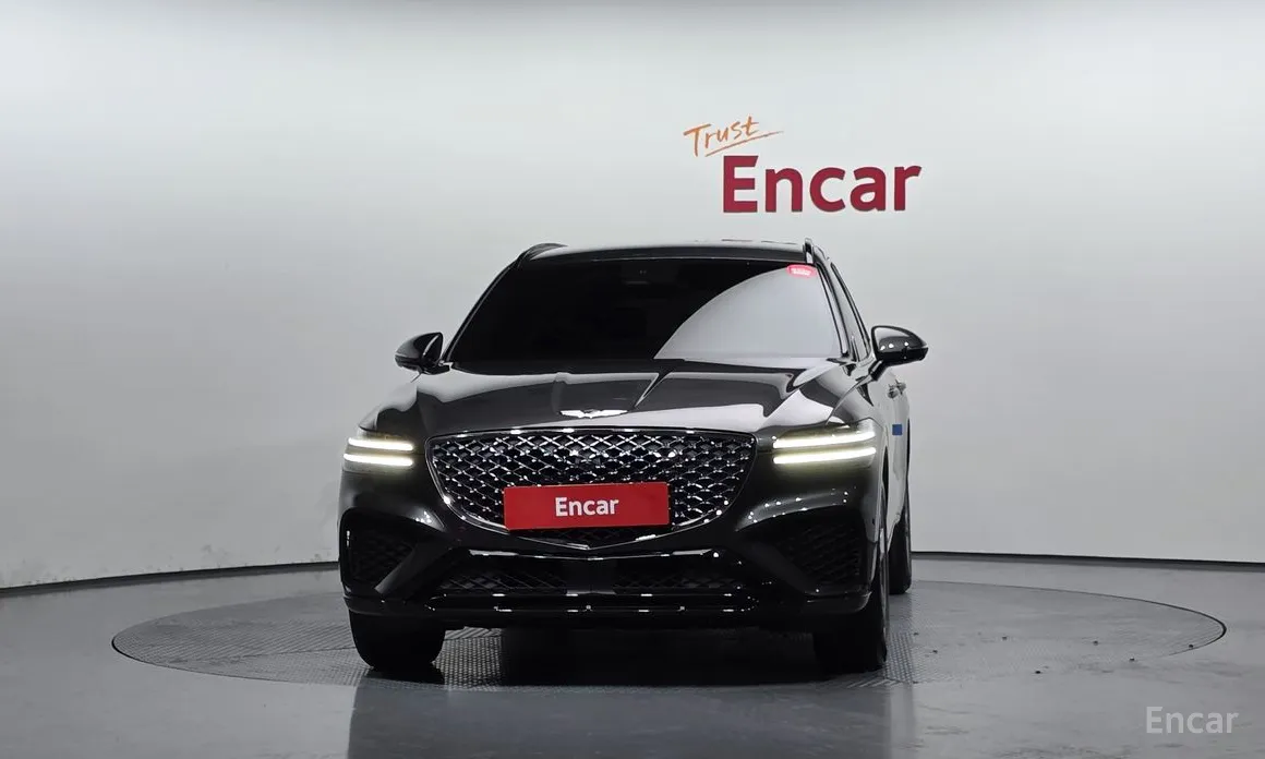 Photo 3 - Genesis GV70