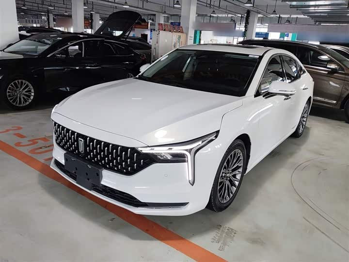 Фото 2 - Bestune B70