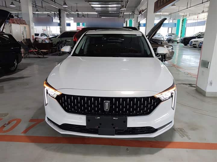 Фото 3 - Bestune B70