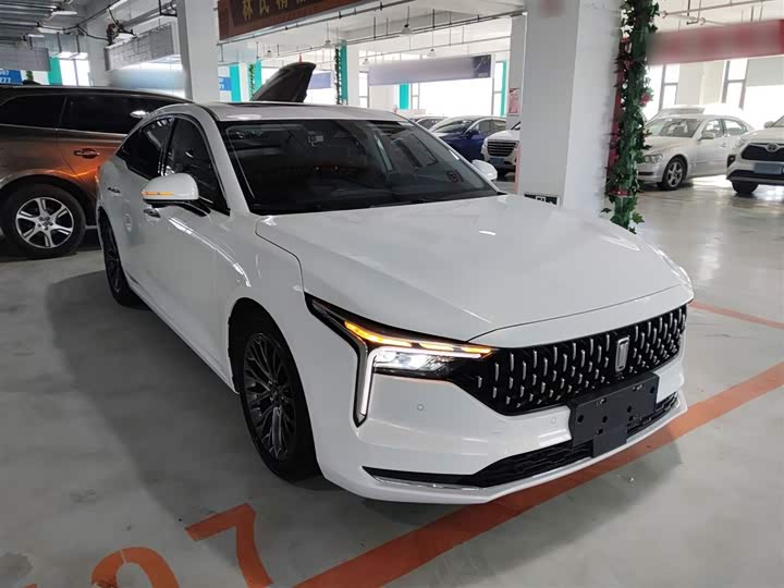 Фото 4 - Bestune B70