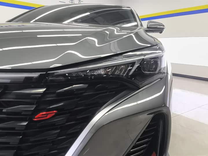 Фото 5 - Changan Eado Plus