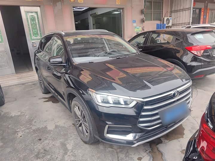 Фото 4 - BYD Song Pro