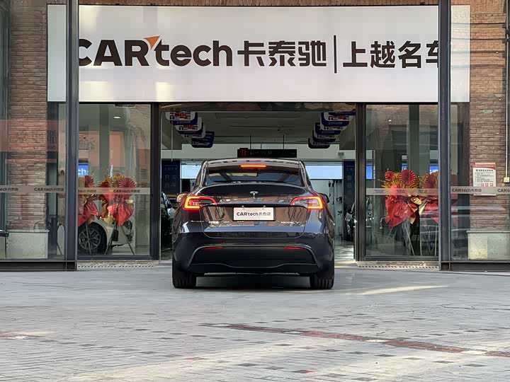 Фото 5 - Tesla Model Y