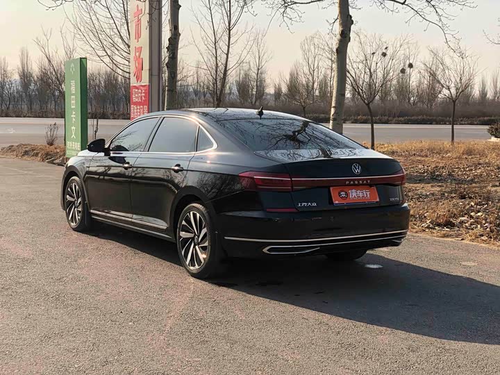 Фото 4 - Volkswagen Passat