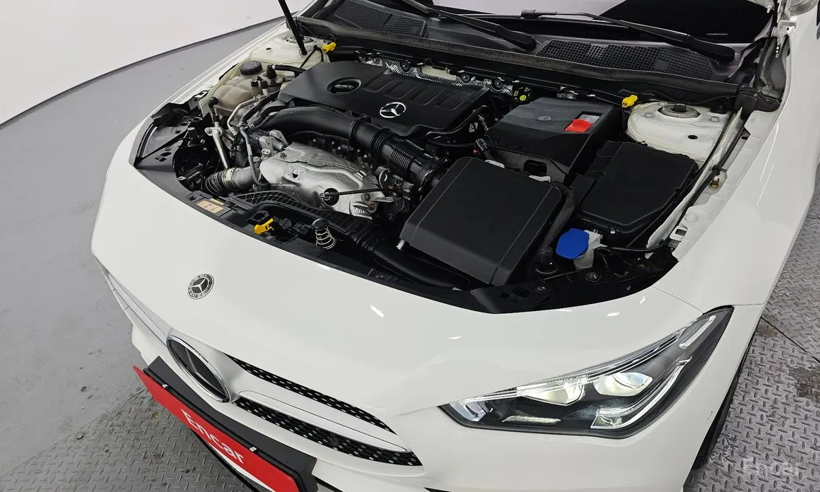 Фото 6 - Mercedes-Benz CLA-Class