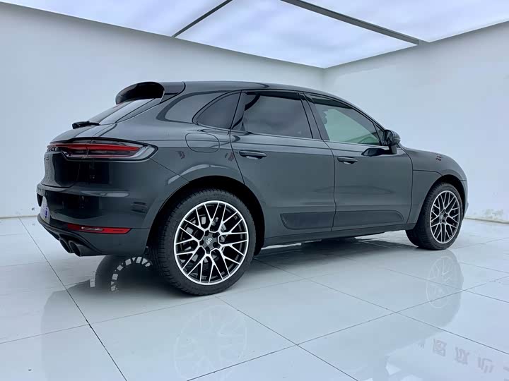 Фото 5 - Porsche Macan