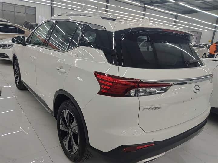 Фото 5 - GAC Trumpchi GS4