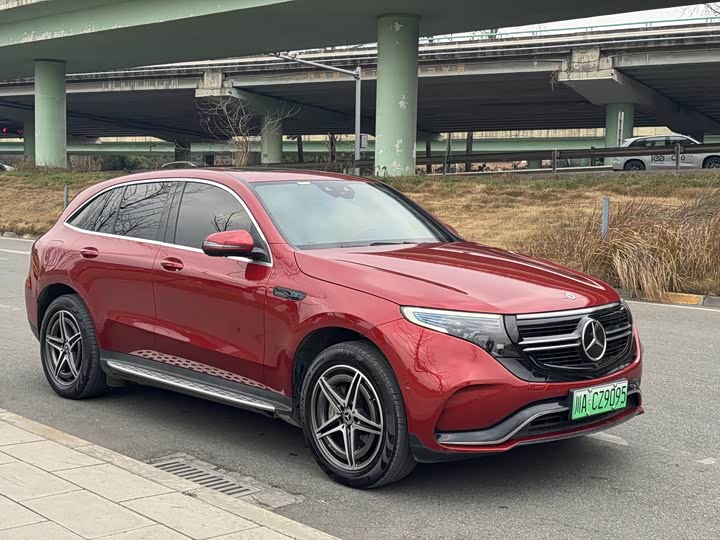 Фото 3 - Mercedes-Benz EQC