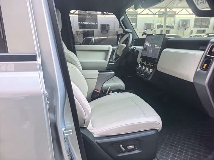 Фото 4 - Chery iCar V23