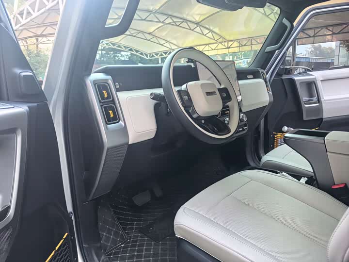 Фото 8 - Chery iCar V23