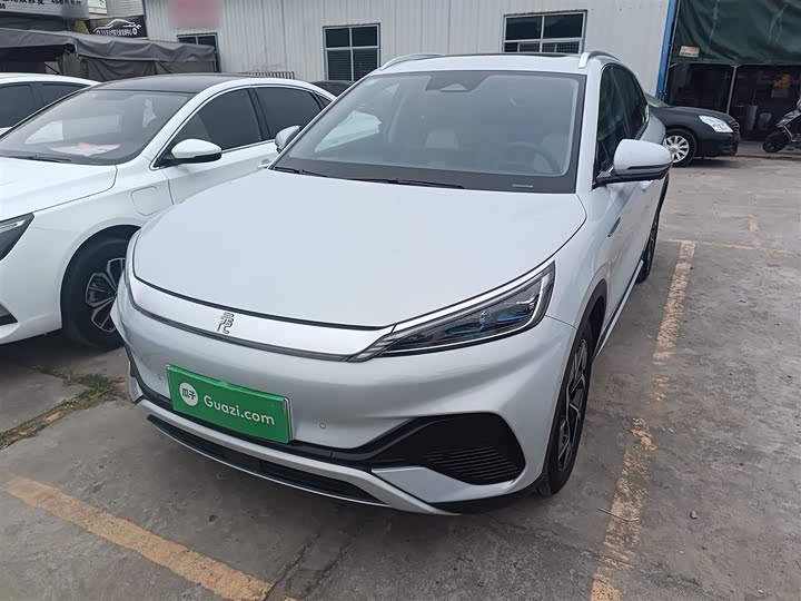 Фото 2 - BYD Yuan Plus