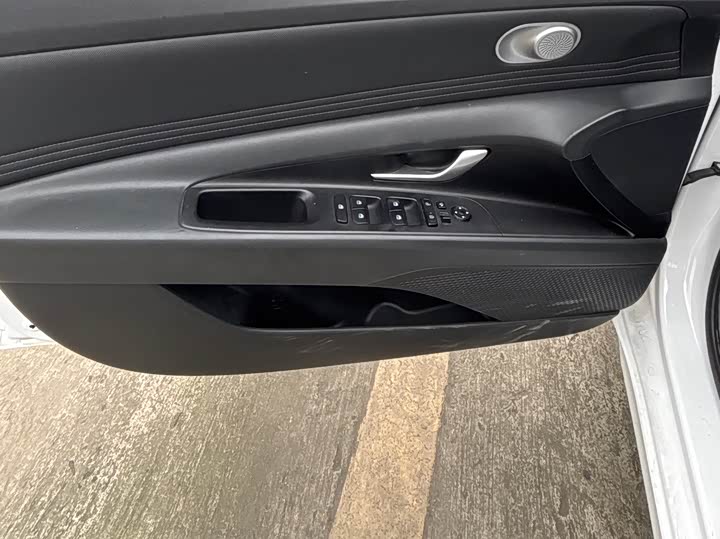 Фото 8 - Hyundai Elantra N line