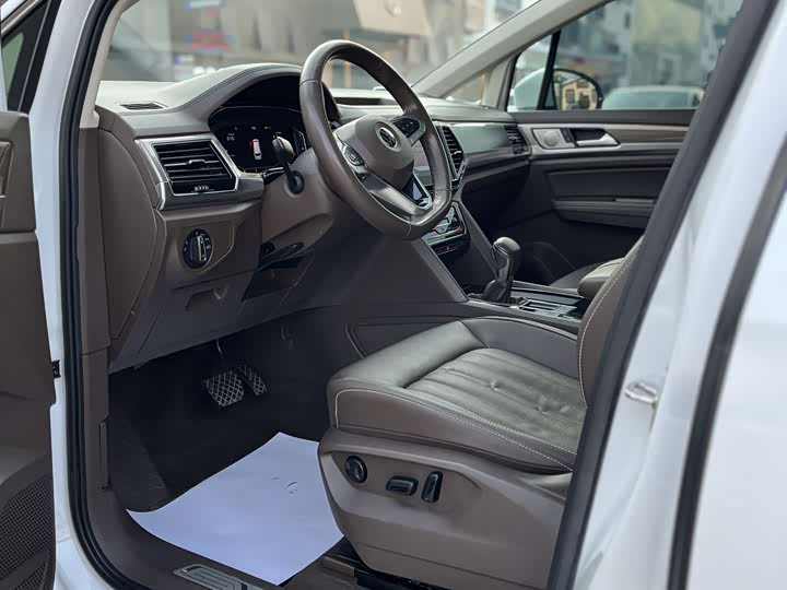 Фото 8 - Volkswagen Viloran