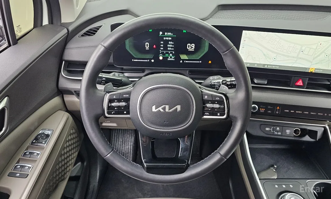 Фото 13 - Kia Carnival