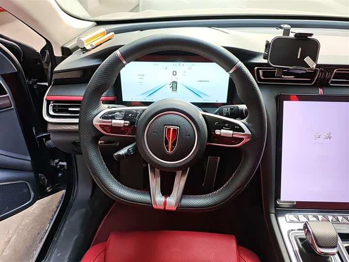 Фото 3 - Hongqi H6