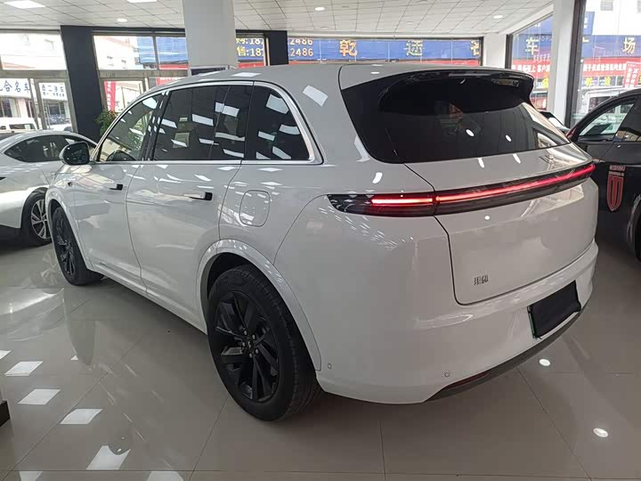 Фото 5 - LiXiang L7