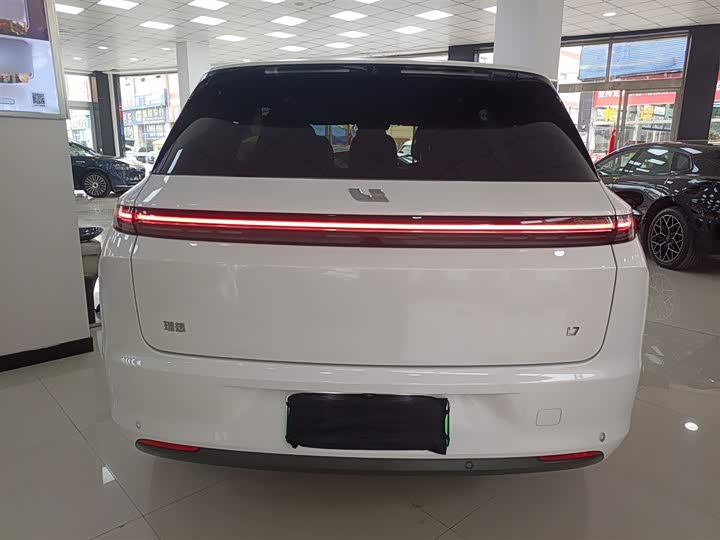 Фото 6 - LiXiang L7