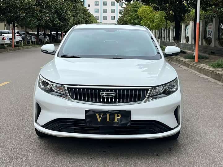 Фото 2 - Geely Emgrand GL