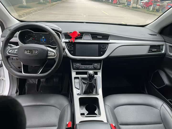 Фото 9 - Geely Emgrand GL