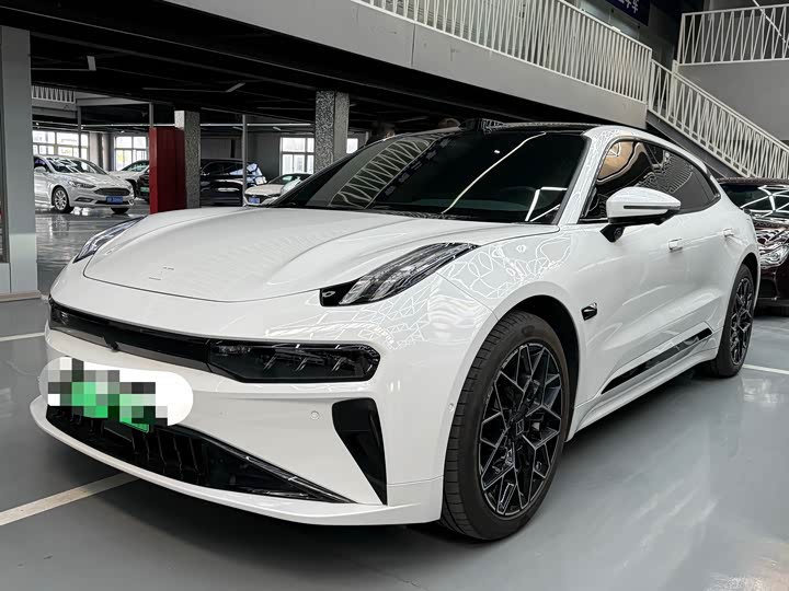 Фото 1 - Zeekr 001