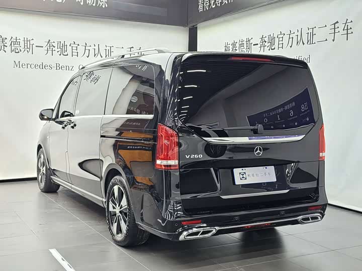 Фото 6 - Mercedes-Benz V-Class