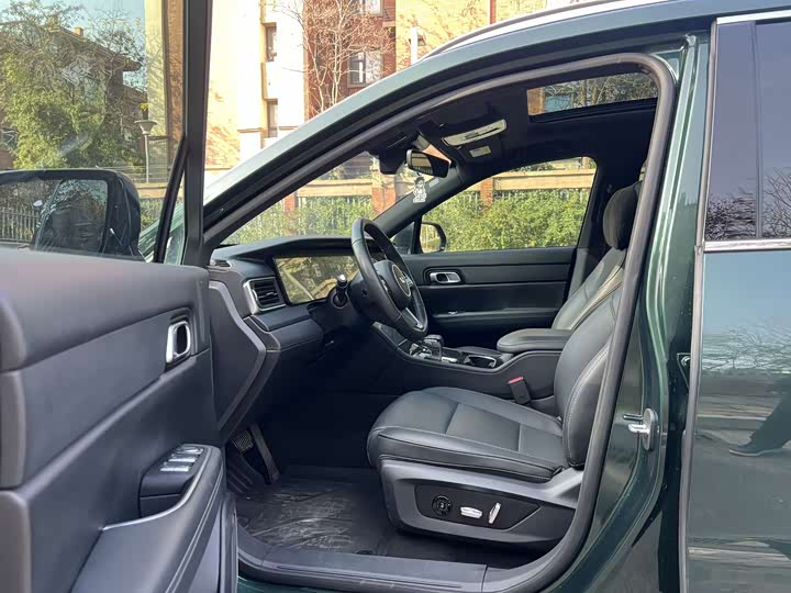 Фото 7 - LiXiang One