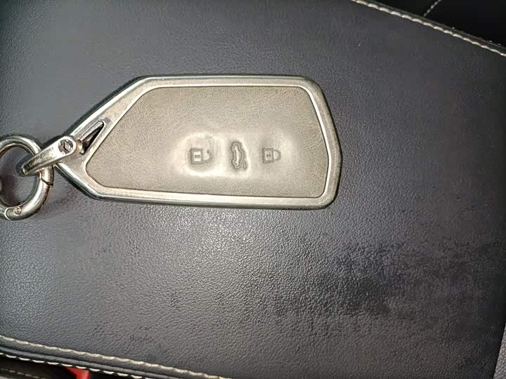 Фото 9 - Volkswagen ID.4 Crozz