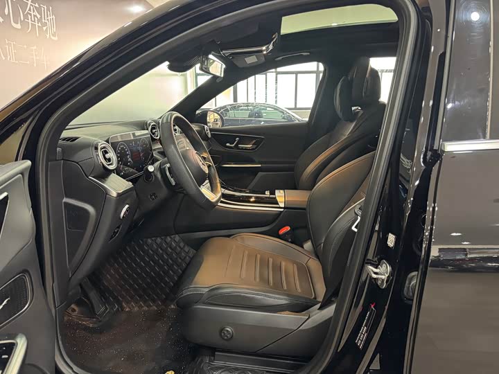 Фото 8 - Mercedes-Benz GLC-Class