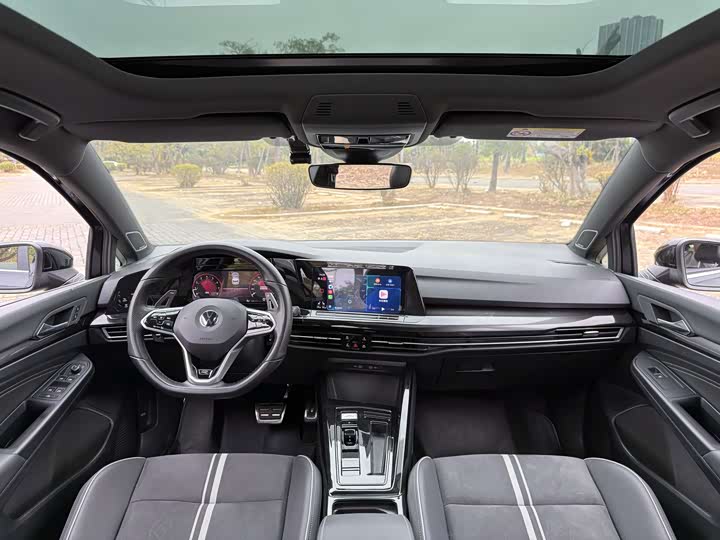 Фото 8 - Volkswagen Golf