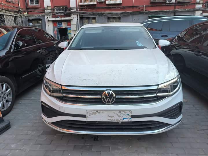 Фото 2 - Volkswagen Bora